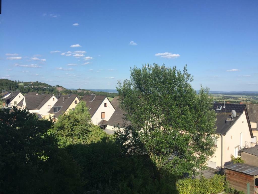 Ferienwohnungen Pellenzblick - Wohnen Auf Zeit - Nickenich Exteriör bild